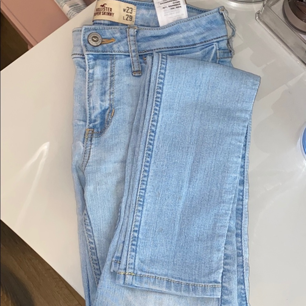 jeans
